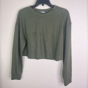 Zara olive green crop sweater